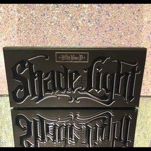 Kat Von D Shade & Light Contour Palette (like new)